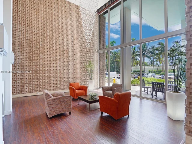 2899 Collins Ave # 1042, Miami Beach FL 33140