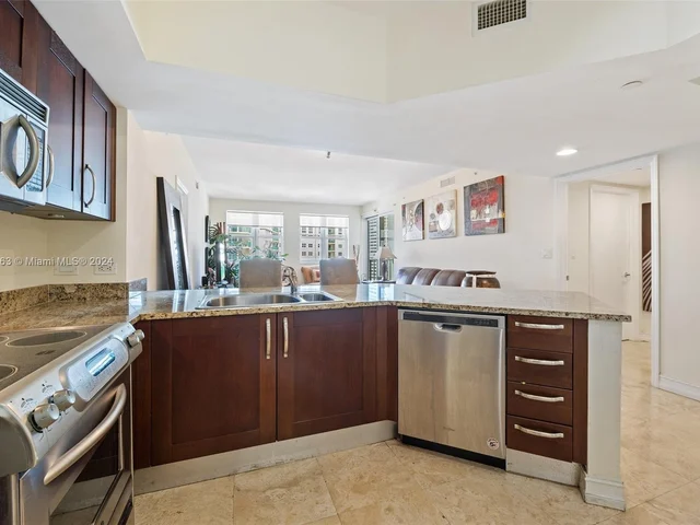 19900 E Country Club Dr # 1018, Aventura FL 33180