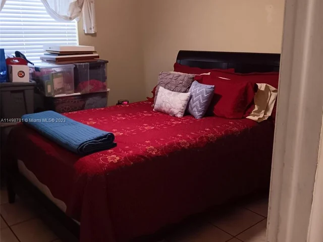 13042 SW 5TH ST, Miami FL 33184