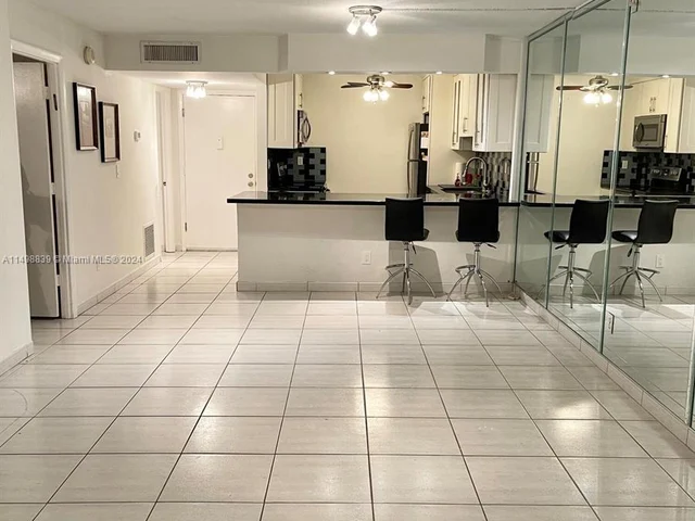 1849 S Ocean Dr # 204, Hallandale Beach FL 33009