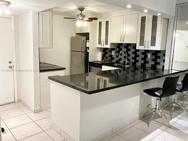 1849 S Ocean Dr # 204, Hallandale Beach FL 33009