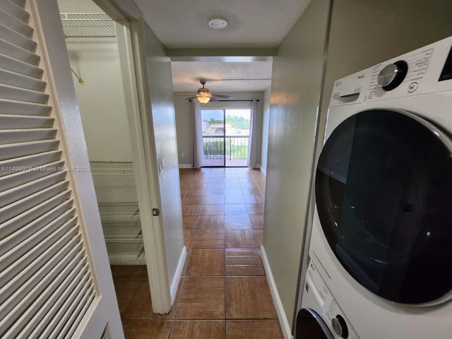 995 SW 84th Ave # 408, Miami FL 33144