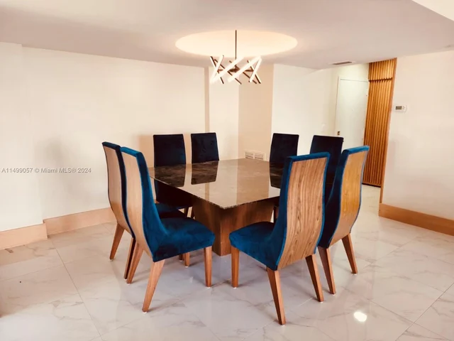 2801 NE 183rd St # 1201W, Aventura FL 33160