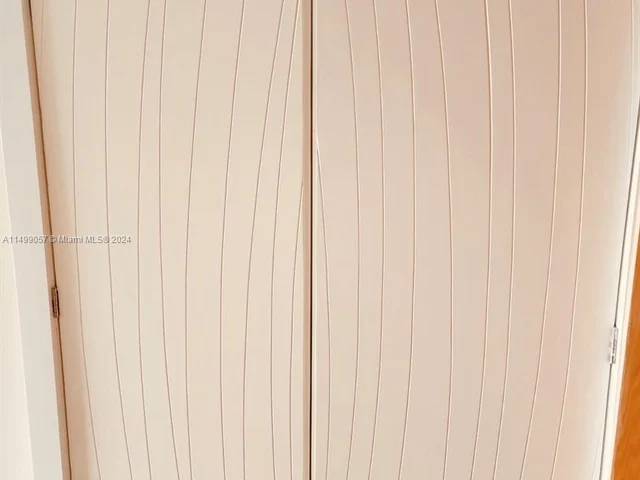 2801 NE 183rd St # 1201W, Aventura FL 33160