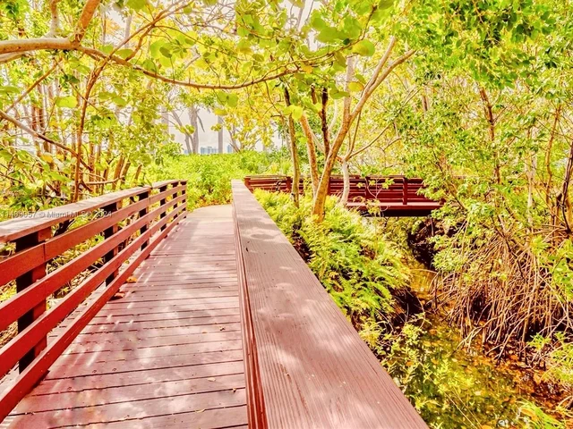 2801 NE 183rd St # 1201W, Aventura FL 33160