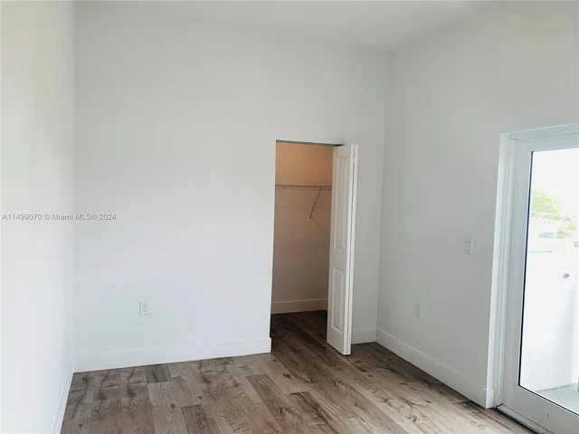 39 NW 7th Ave # 301, Miami FL 33128