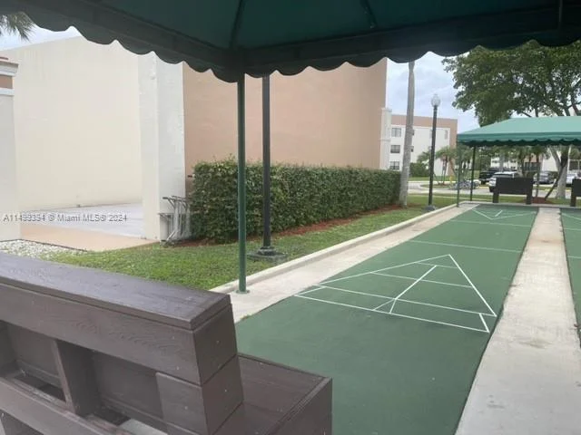 7228 Fairfax Dr # 203, Tamarac FL 33321