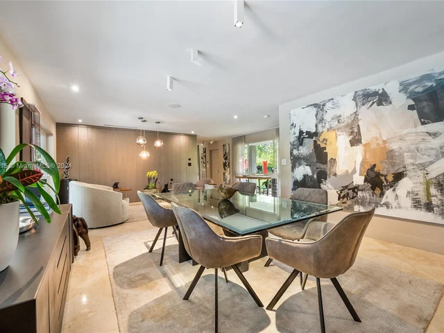 7401 SW 117th St, Pinecrest FL 33156