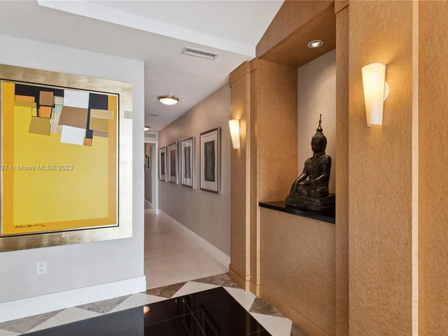 10101 Collins Ave # 20B, Bal Harbour FL 33154