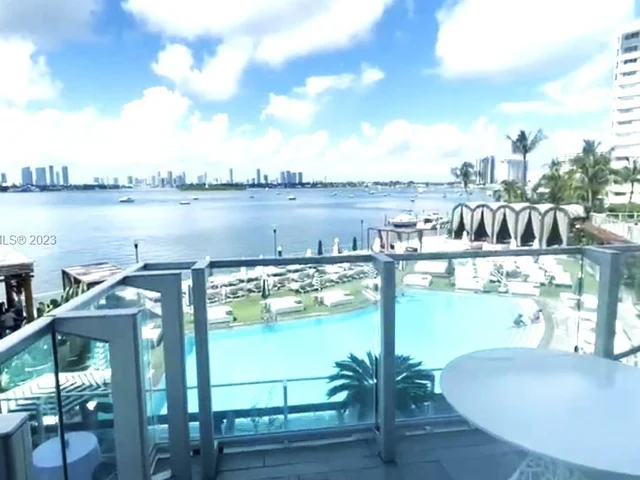 1100 West Ave # 322, Miami Beach FL 33139