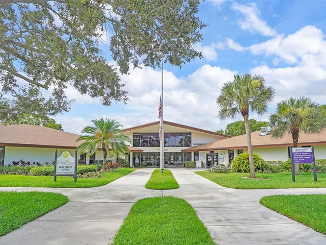 12750 SW 4th Ct # 310J, Pembroke Pines FL 33027