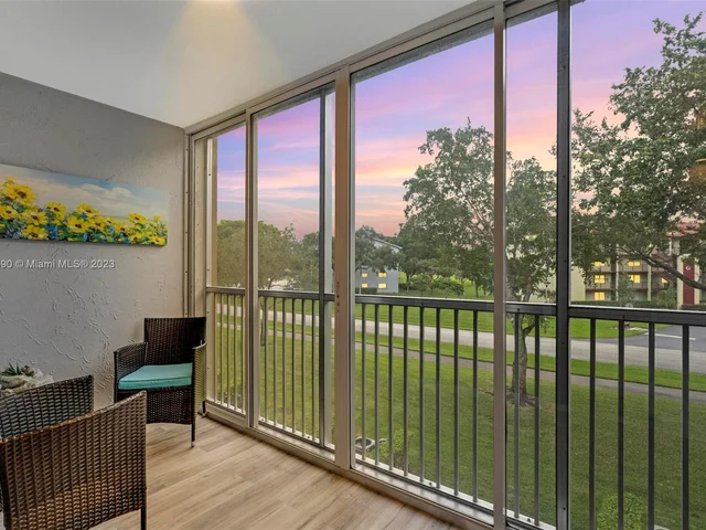 12750 SW 4th Ct # 310J, Pembroke Pines FL 33027