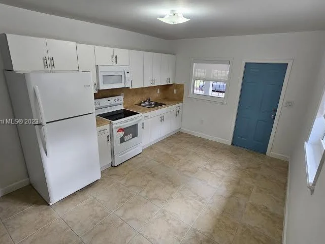 7820 NE 1st Ave # L, Miami FL 33138