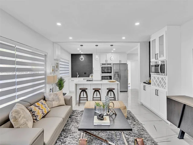 1937 SW 16th Ave, Miami FL 33145