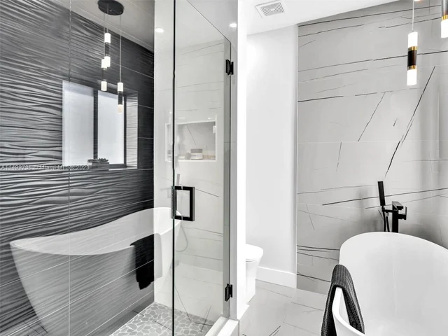 1937 SW 16th Ave, Miami FL 33145