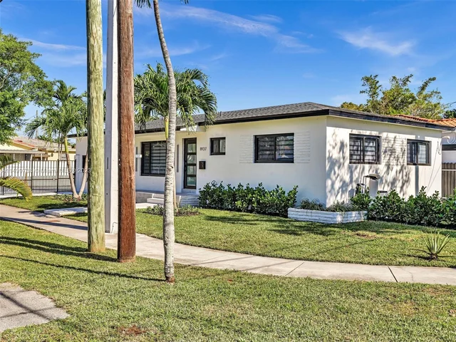 1937 SW 16th Ave, Miami FL 33145