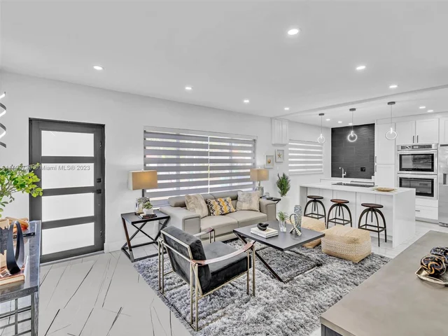 1937 SW 16th Ave, Miami FL 33145