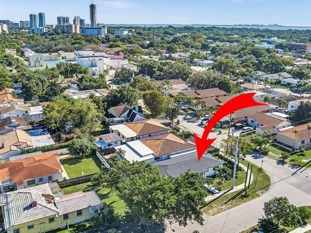 1937 SW 16th Ave, Miami FL 33145