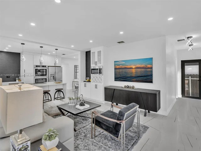 1937 SW 16th Ave, Miami FL 33145