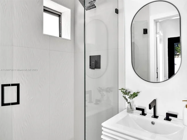 1937 SW 16th Ave, Miami FL 33145