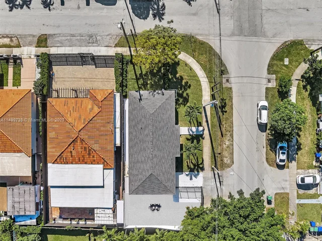 1937 SW 16th Ave, Miami FL 33145