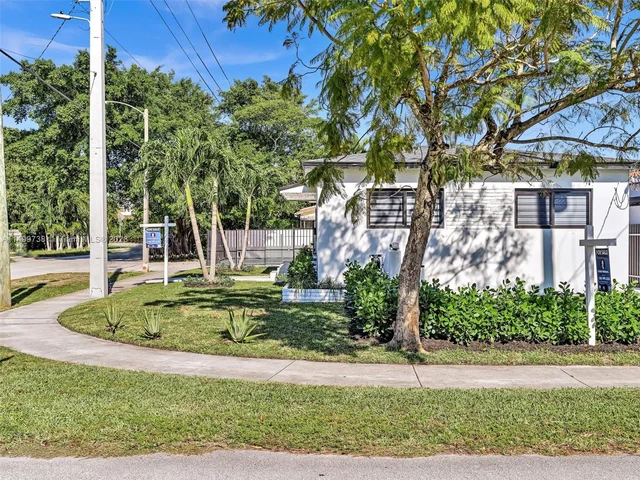 1937 SW 16th Ave, Miami FL 33145