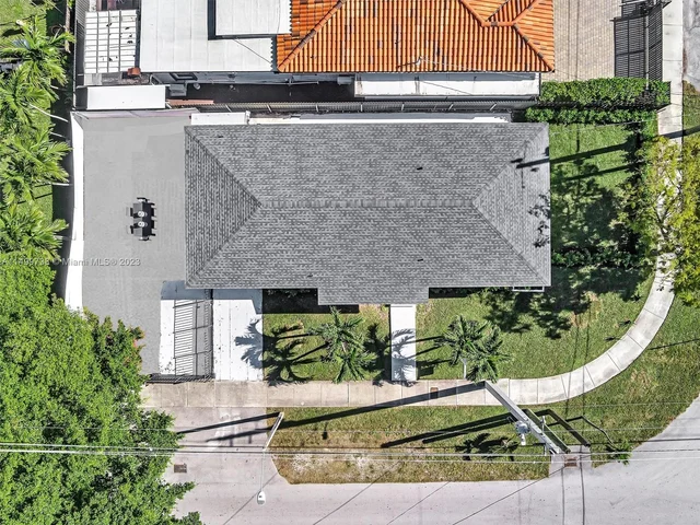 1937 SW 16th Ave, Miami FL 33145