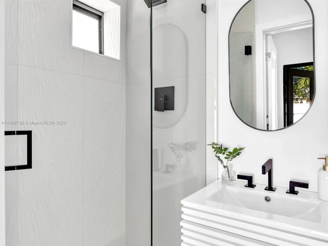 1937 SW 16th Ave, Miami FL 33145