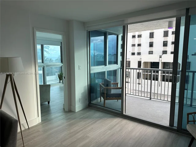 2655 Collins Ave # 608, Miami Beach FL 33140