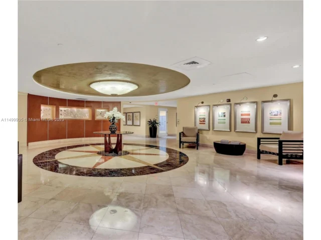 7355 SW 89th St # 420N, Miami FL 33156