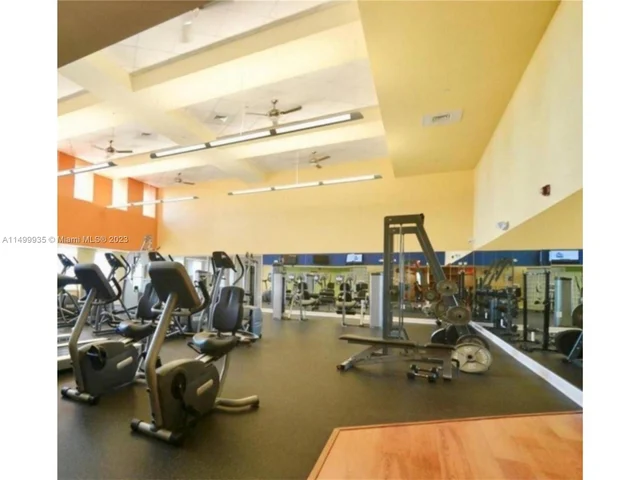 7355 SW 89th St # 420N, Miami FL 33156