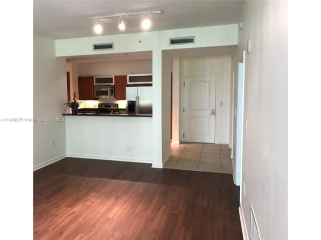 7355 SW 89th St # 420N, Miami FL 33156