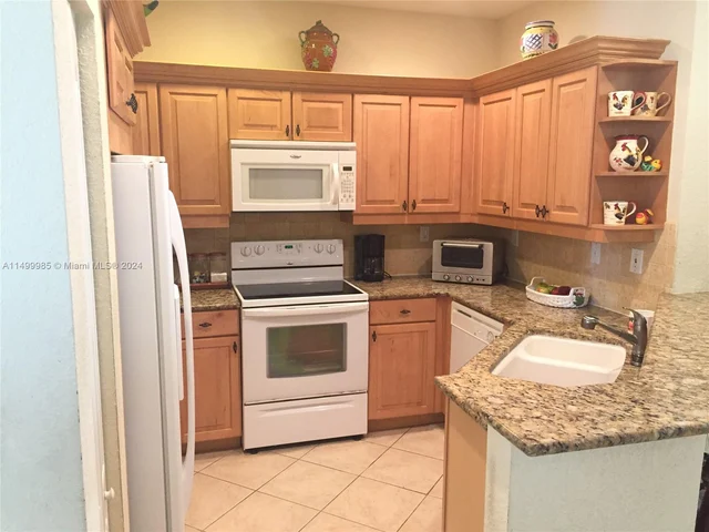 14077 SW 273rd Ter # 14077, Homestead FL 33032