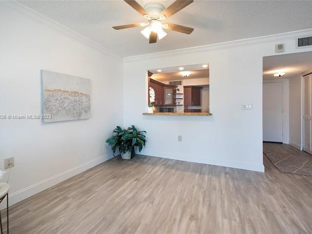 3000 E Sunrise Blvd # 9B, Fort Lauderdale FL 33304