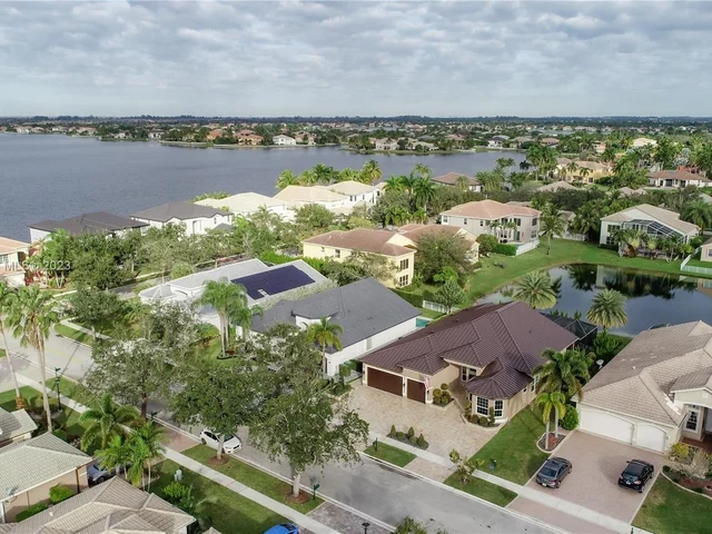 18607 SW 46th St, Miramar FL 33029