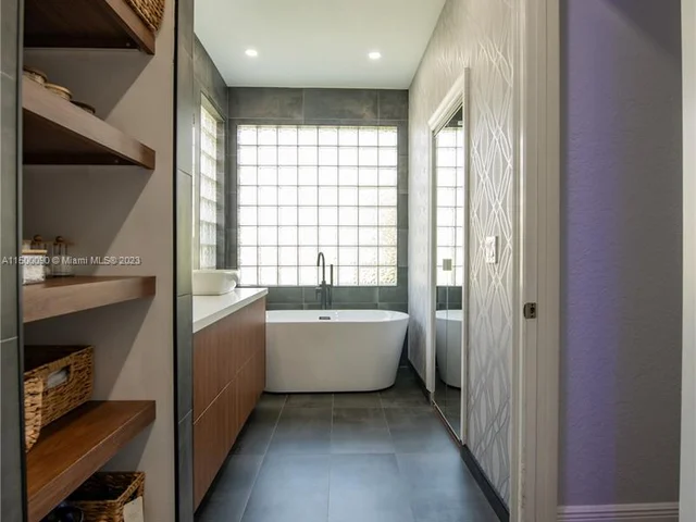 18607 SW 46th St, Miramar FL 33029