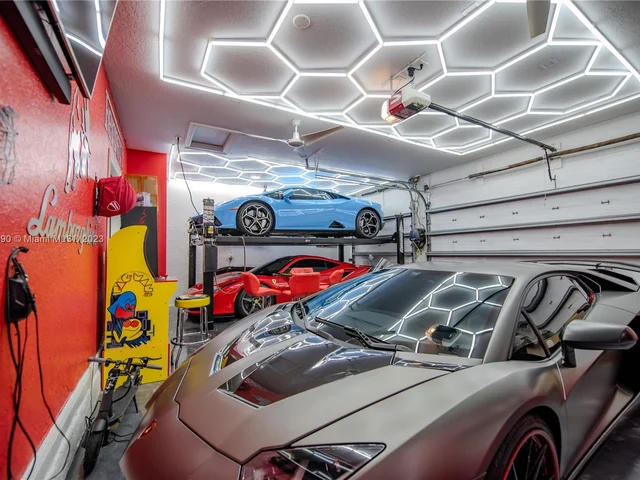 18607 SW 46th St, Miramar FL 33029