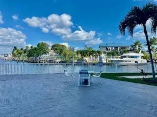 2841 NE 163rd St # 1210, North Miami Beach FL 33160