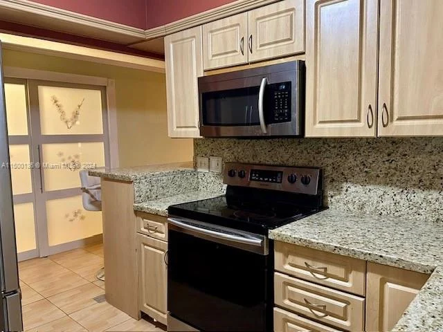 2841 NE 163rd St # 1210, North Miami Beach FL 33160