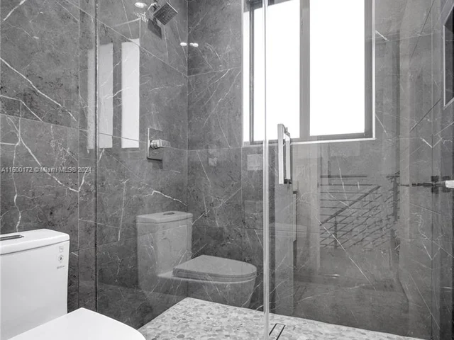 6535 SW 26th St, Miami FL 33155