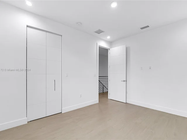 6535 SW 26th St, Miami FL 33155