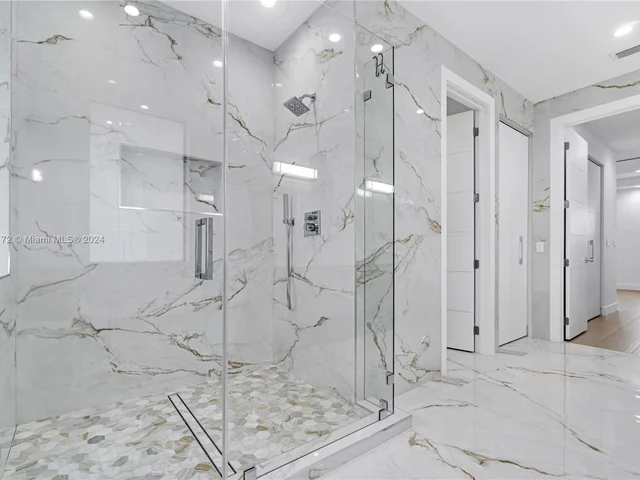 6535 SW 26th St, Miami FL 33155