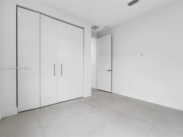 6535 SW 26th St, Miami FL 33155