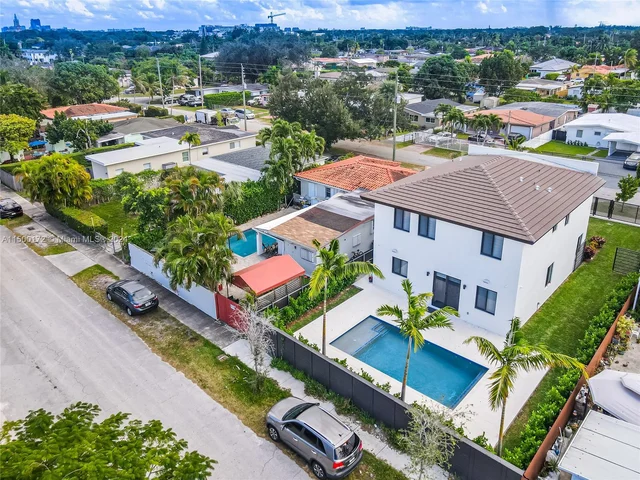 6535 SW 26th St, Miami FL 33155