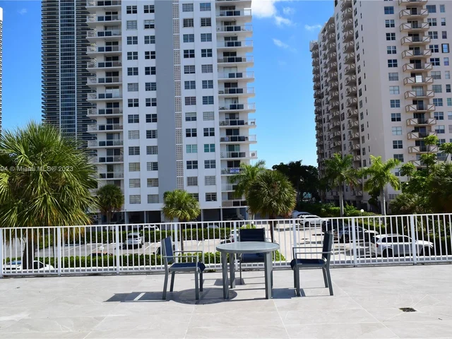 1849 S Ocean Dr # 407, Hallandale Beach FL 33009