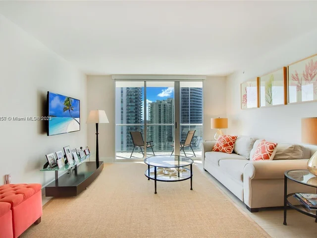 1155 Brickell Bay Dr # 2103, Miami FL 33131