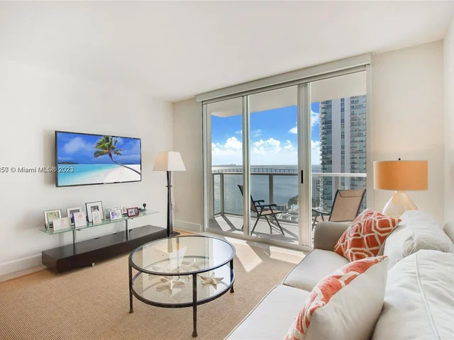 1155 Brickell Bay Dr # 2103, Miami FL 33131