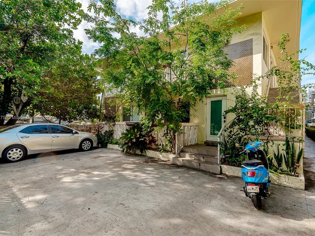 626 Meridian Ave # 12, Miami Beach FL 33139