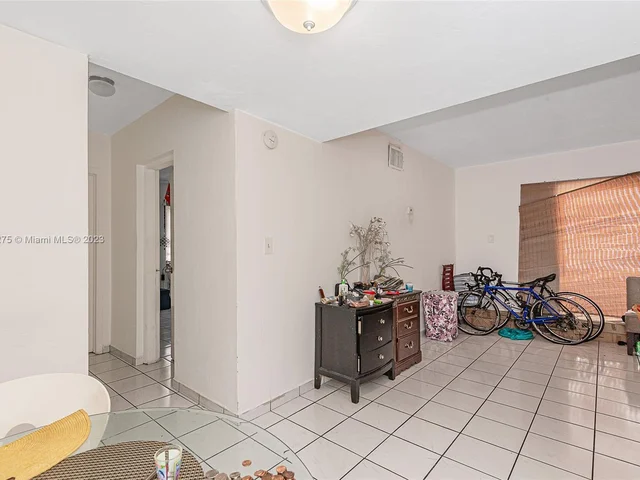 626 Meridian Ave # 12, Miami Beach FL 33139