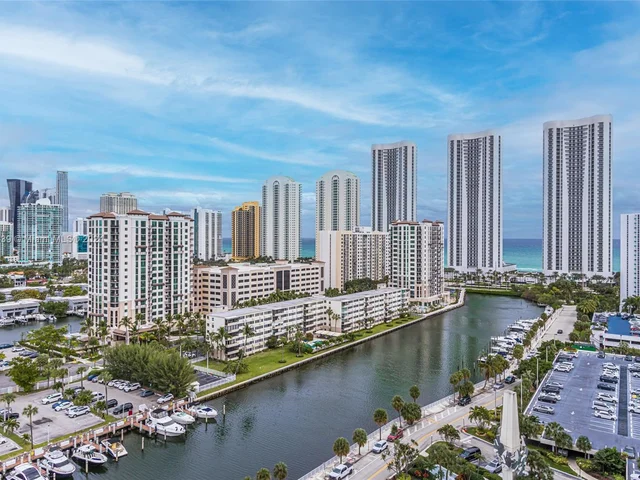 500 Bayview Dr # 1731, Sunny Isles Beach FL 33160